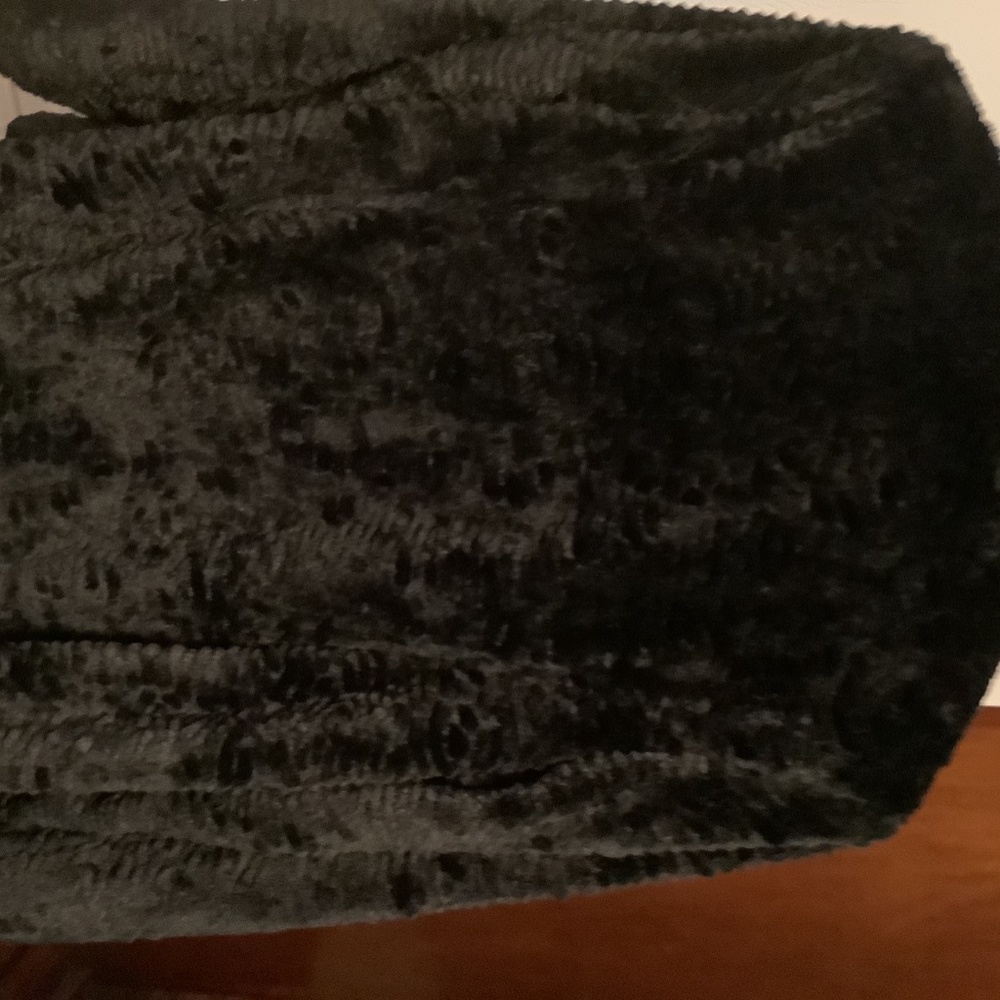 Faux fur jacket - Picture 2 of 3